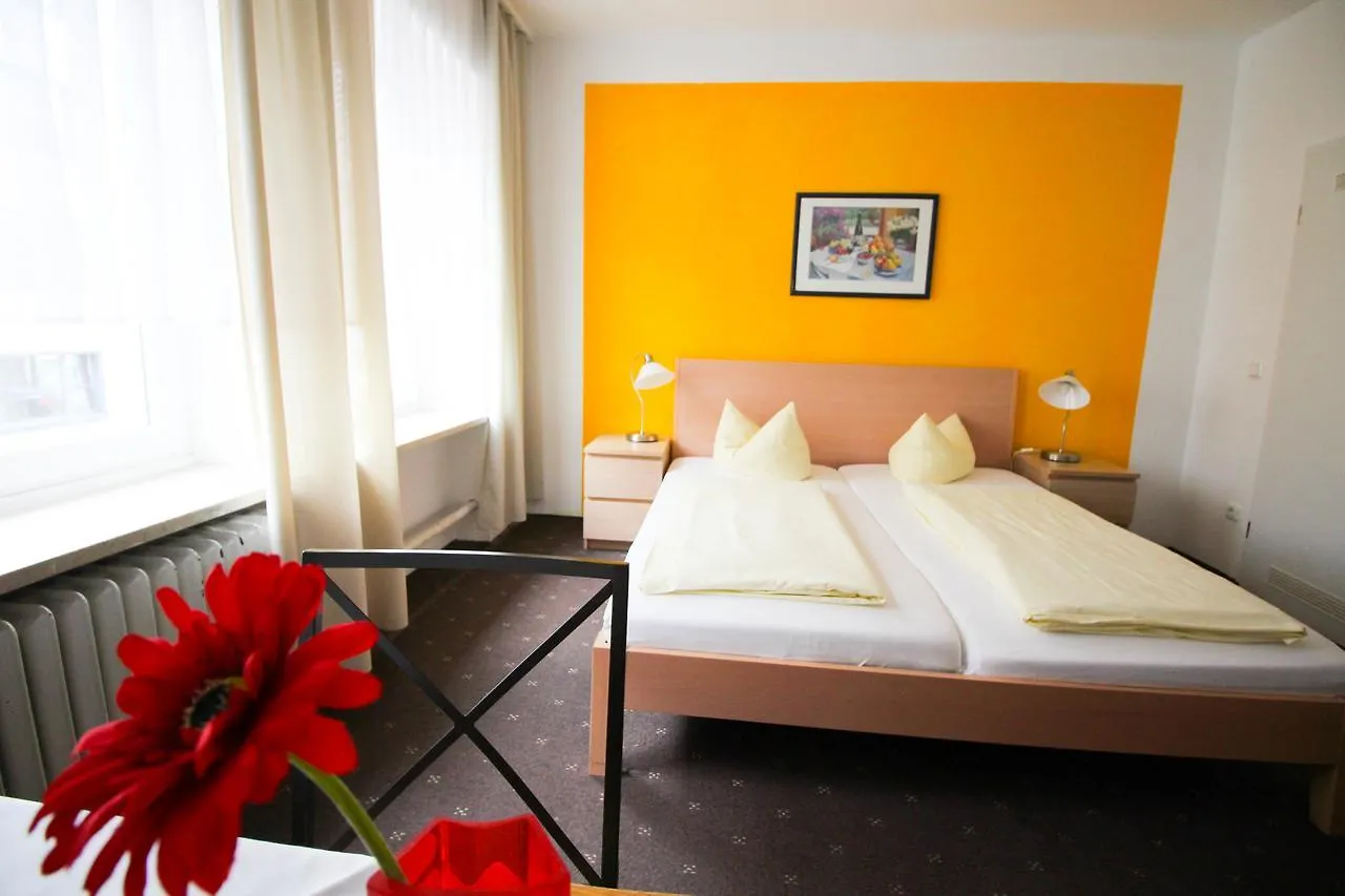 Hotel Pension Am Hauptbahnhof Мюнхен 0*,